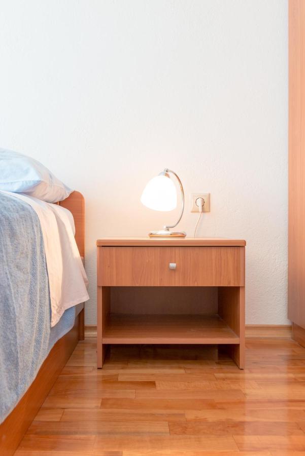 Apartmani Mirta Omis A 外观 照片